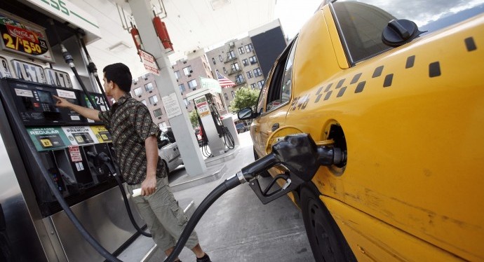 New York sees huge drop in Oil and Gas Prices New York Huge Drop In Oil And Gas Prices E1318659625124