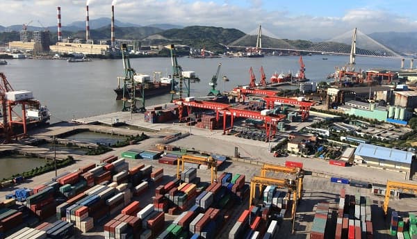 China's trade growth in April better than expected /home/customer/www/industryleadersmagazine.com/public_html/wp-content/plugins/wp-rocket-old/vendor/bin/minifyjs