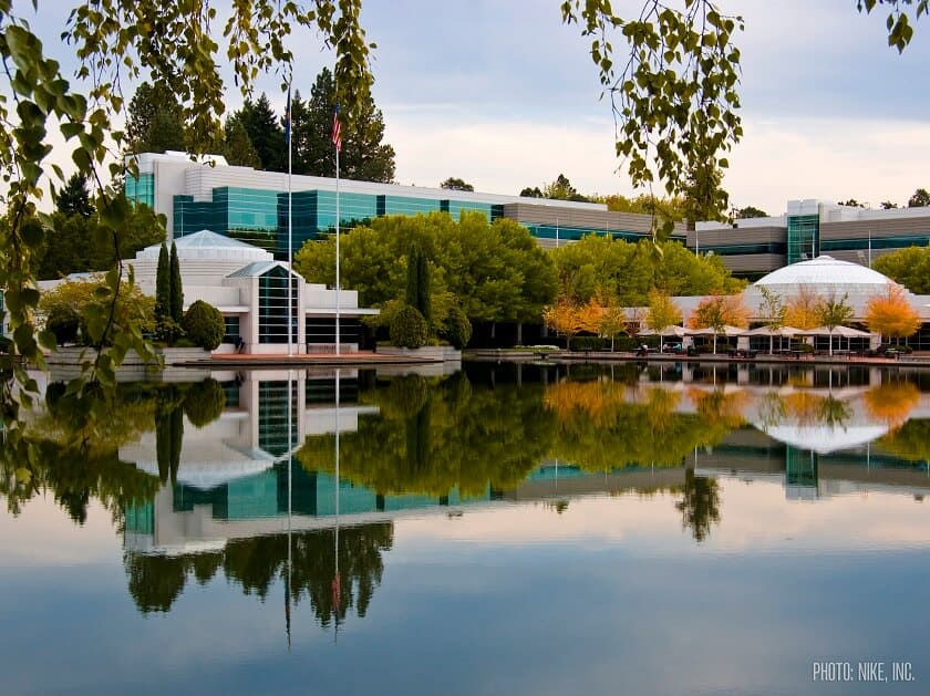 Nike_WHQ_Campus_Lake_original