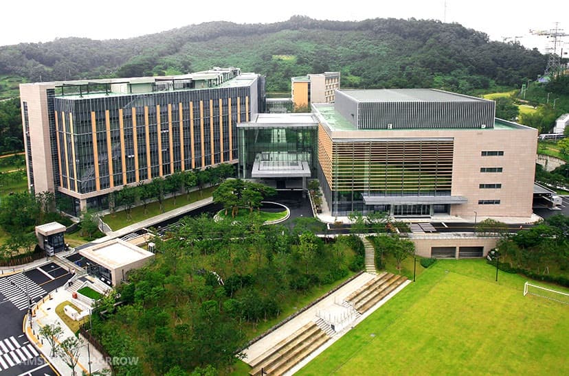 Samsung Electronics Leadership Center Inspires Both Work and Leisure