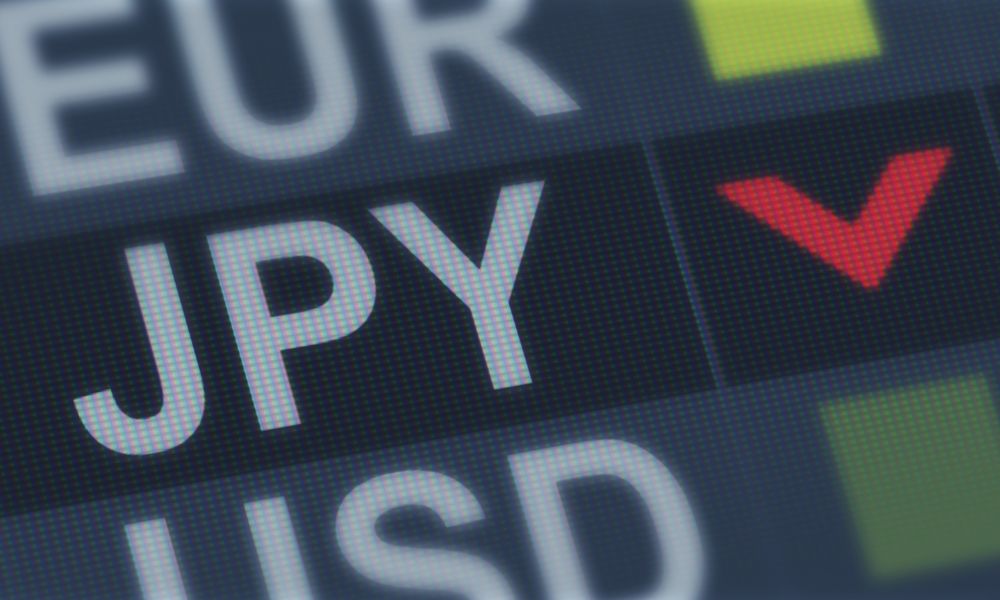 Japanese Yen Falls as BOJ Monetary Policy Remains Unchanged