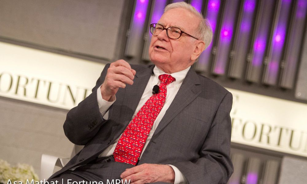 Looking at Berkshire Hathaway&rsquo;s Cash Pile Ahead of Q4 Earning Report
