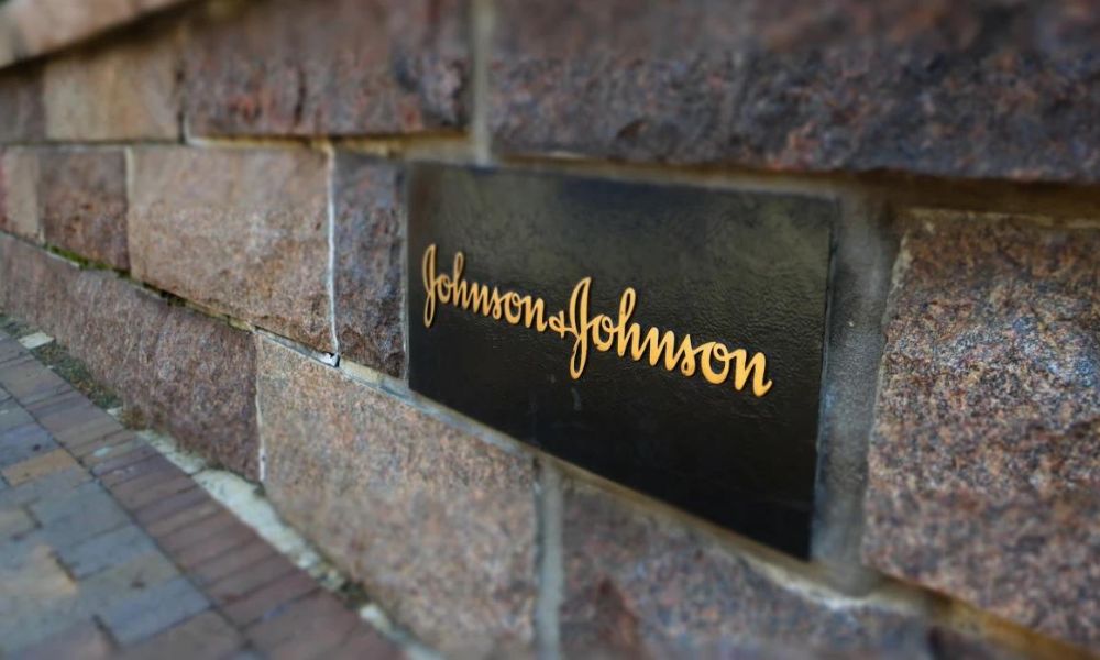 Johnson & Johnson Agrees to 0M Settlement Over Talc Safety Case