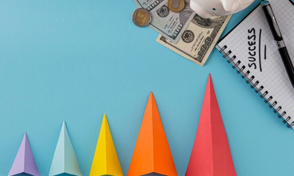 Benefits and Challenges of Thematic Investing for Long-Term Growth