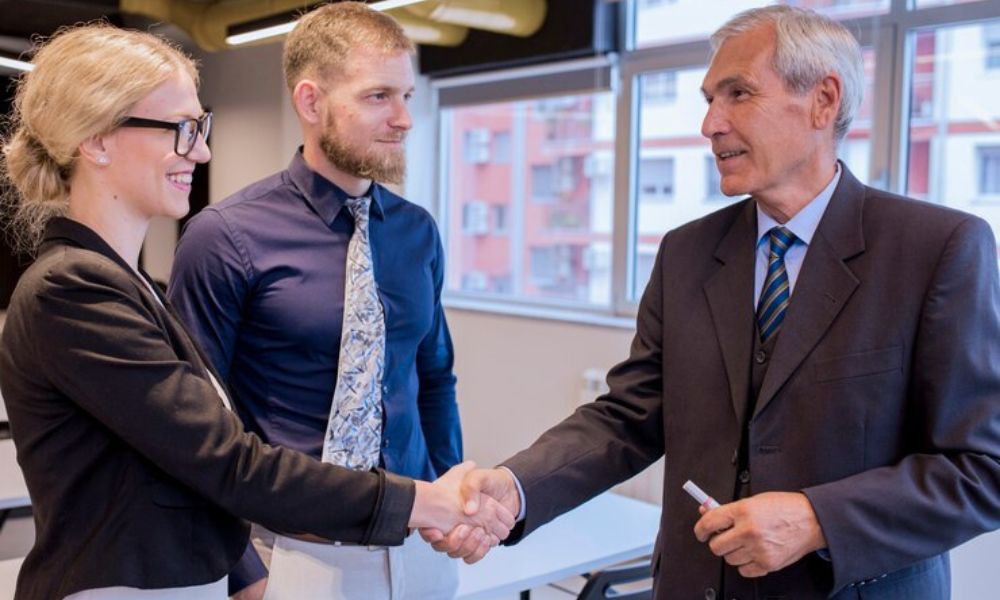 CEO Succession Planning Balancing Transition and Business Continuity