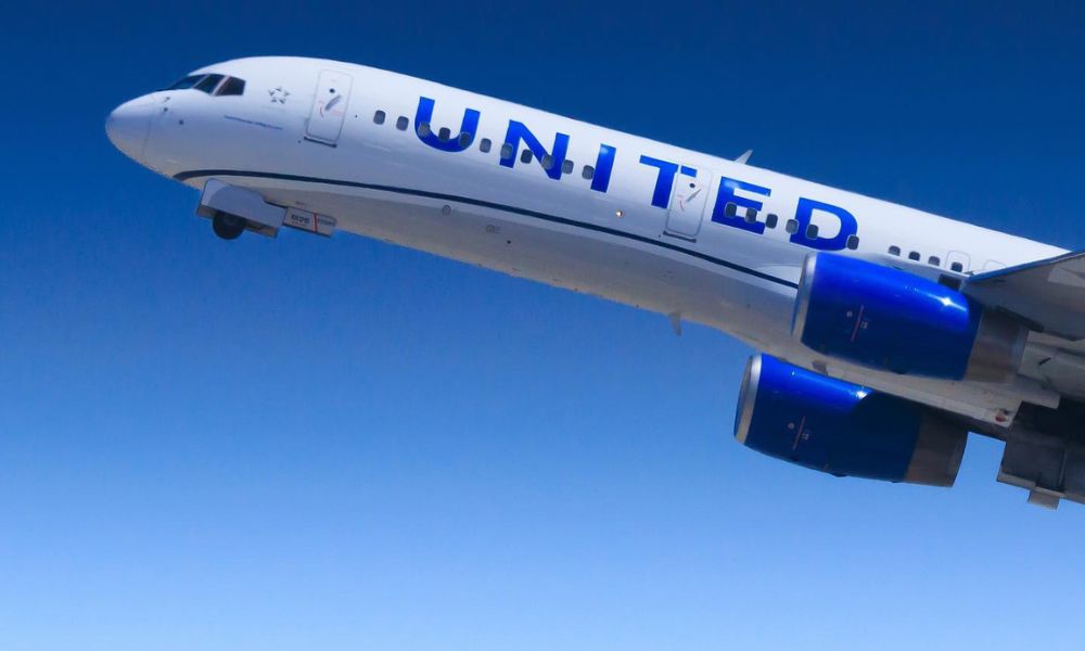 United Airlines Predicts Strong Q4 Profit, Unveils Share Buyback