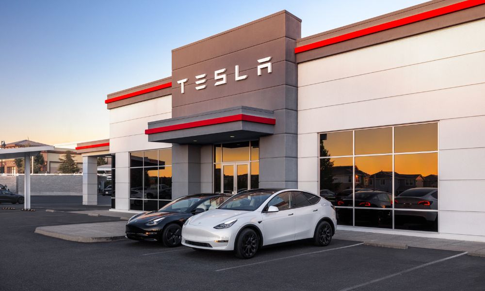 Elon Musk’s Tesla Escape Shareholder Lawsuit on Self-Driving Claims