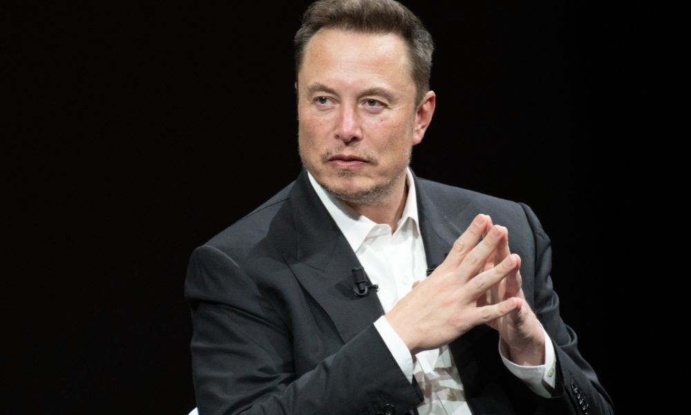 Elon Musk Bids .4 Billion to Buy OpenAI: Heats Legal Feuds