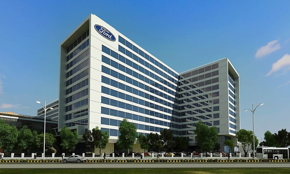 Ford&rsquo;s Q4 Earnings Beats, but Stock Falls on Weaker Outlook