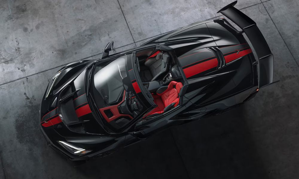 Meet GM&rsquo;s 2026 Corvette ZR1X, 1,250-HP Hypercar Know Specs and Price